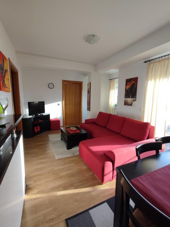 Appartamento Apartman Ana Bosanska Gradiska Esterno foto
