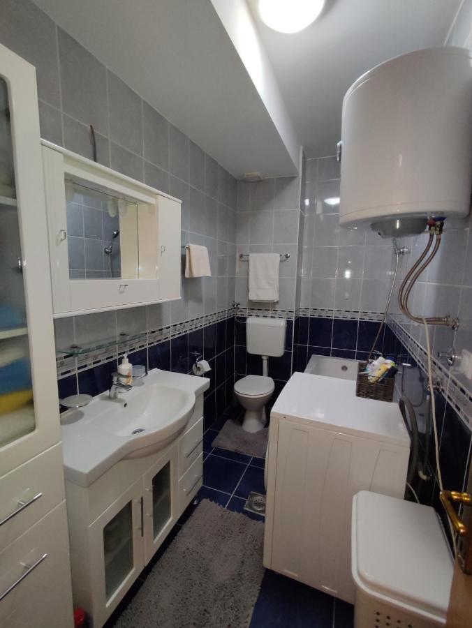 Appartamento Apartman Ana Bosanska Gradiska Esterno foto