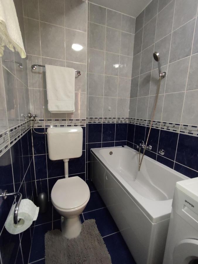 Appartamento Apartman Ana Bosanska Gradiska Esterno foto